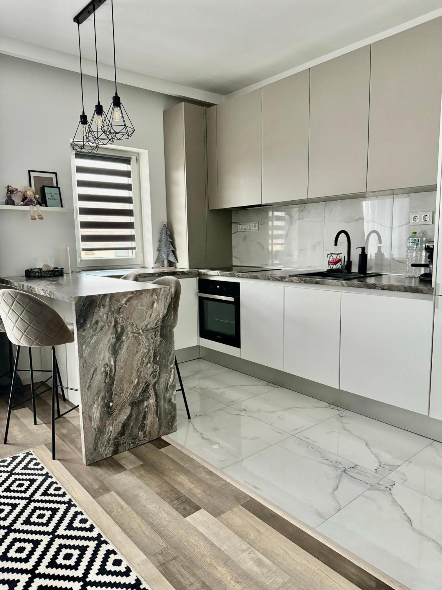 Velvet Studio Târgu-Mureş Exteriér fotografie